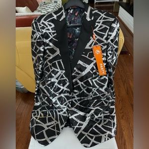 Men’s brand new with tags Tallia black and silver party jacket. Size 46 regular